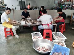 -章记正宗南岗鱼蛋火锅