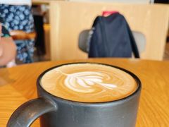 -星巴克臻选(上海合生汇1F店)