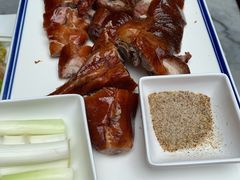 宜良烤鸭-蔼若春.传承三十年云南菜(金碧公园店)