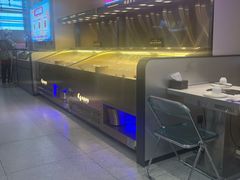 -鸡遇虾煲干锅火锅(小寨金莎店)