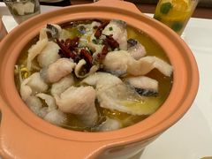 无骨金针酸汤鱼-Aqua Oasis 水天堂(相城天虹商场店)