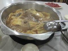 -粤潮牛肉火锅店(江南大道店)