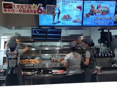 -肯德基(西影路店)