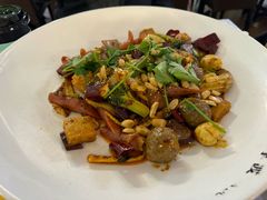 -拿渡·水煮鱼麻辣香锅(王府井奥莱·香江小镇店)