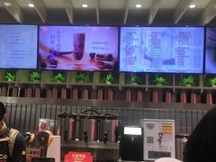 -CoCo都可(湖滨银泰店B区店)