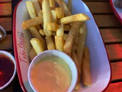 特色薯条配奶酪酱-Tubestation站点比萨(五道营店)