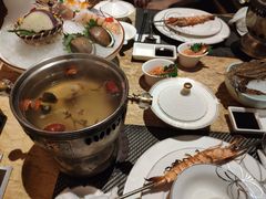-雍和会海鲜姿造自助(湖东路店)