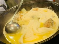 -鲜入围煮花胶鸡海鲜火锅