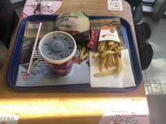 -汉堡王(北京三里屯购物中心)