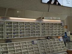 -诺柯视眼镜-蔡司依视路官方工厂店(淞南一店)