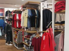 -优衣库(上海虹口龙之梦店)
