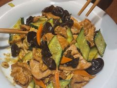 -那家老院子东北菜·饺子·小鸡炖蘑菇(艳华街店)