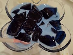 -龙悦湾酒家·八阵鱼生·渔人码头店