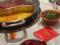-大芊金重庆串串火锅(南京路店)