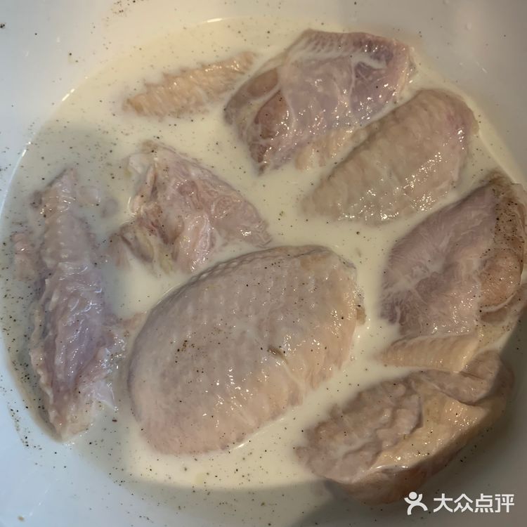 让弟弟妹妹舔锅的蜜汁蒜香酱油炸鸡!超级简单!