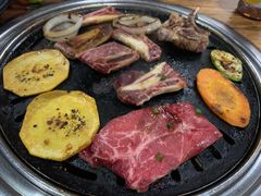 鹤一拼盘-鹤一烤肉自助餐厅(中关村店)