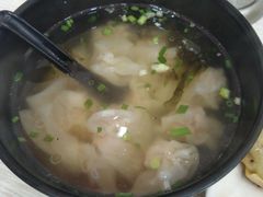 鲜肉小馄饨-大董锅贴(崇安寺店)