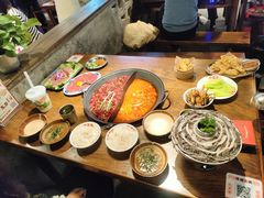 -萍姐火锅·公路夜市(武汉首店)