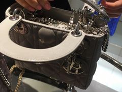 -新罗免税店(首尔总店)