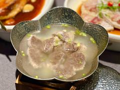 清泉小牛肉-柒园·三十年创意杭帮菜(龙湖滨江天街店)