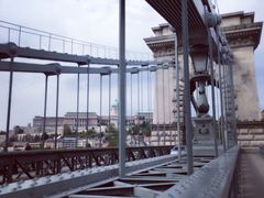 -塞切尼链桥