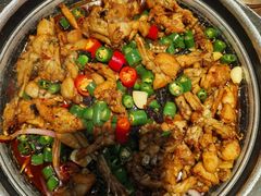 青椒紫苏味-蛙小侠·沸腾砂锅(南山欢乐颂店)
