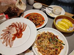 -褚记烤鸭·南京家常菜(雨花客厅店)