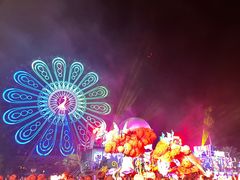 -七彩云南欢乐世界