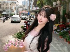 -溪岸路花鸟市场