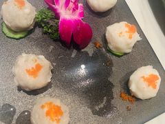 鲜虾目鱼双拼丸-新一哥粤菜火锅(瑞金店)