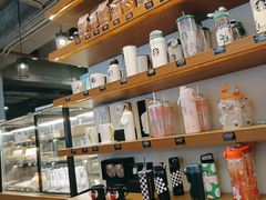 零售区-星巴克(深圳罗湖书城店)