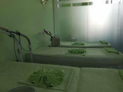 -苗医生草本科技祛痘