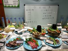 -丁里羊肉小镇(天鹅湖总店)