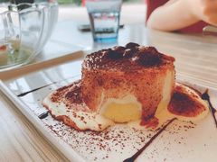 冲绳黑糖爆浆蛋糕-必胜客(福州永嘉PH店)
