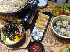 -吴草鸡爪오초닭발韩食堂(融恒盈嘉中心店)