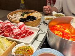-尚尚仙·酸汤猪手·猪肚鸡火锅(华联万柳购物中心店)