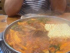 -喇喇排骨火锅·传统韩式脊骨汤(望京西园总店)
