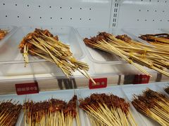 -马路边边串串香(苗栗路店)