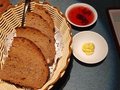 -俄士厨房(万松园店)