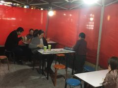 大堂-清真老马家国华牛奶鸡蛋醪糟(正宁路店)