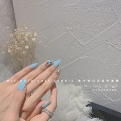 -米小兔美甲美睫