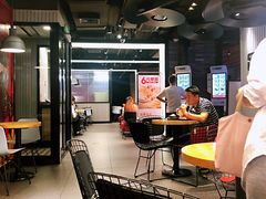 用餐区-肯德基(蓝桥店)