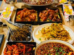 至尊香辣手抓龙虾-东厨虾煌(电子街店)