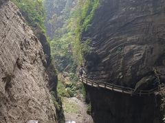 -龙水峡地缝景区