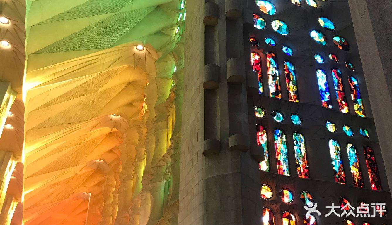 【你好，旅行】遇见巴塞罗那圣家堂