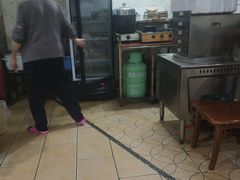 -广东粤秀餐馆(佳家花园小区店)