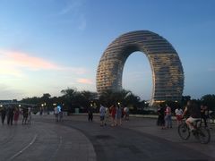 -湖州太湖旅游度假区-月亮广场