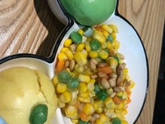 -小镇大厨新概念复合中餐厅(万达广场大连高新店)