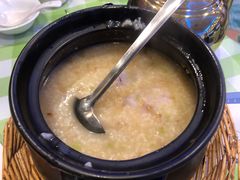 -快乐海鲜城(虎泉街店)