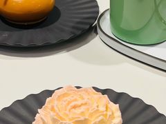 -潮一不贰·法式甜品·生日蛋糕·西式简餐(外滩店)